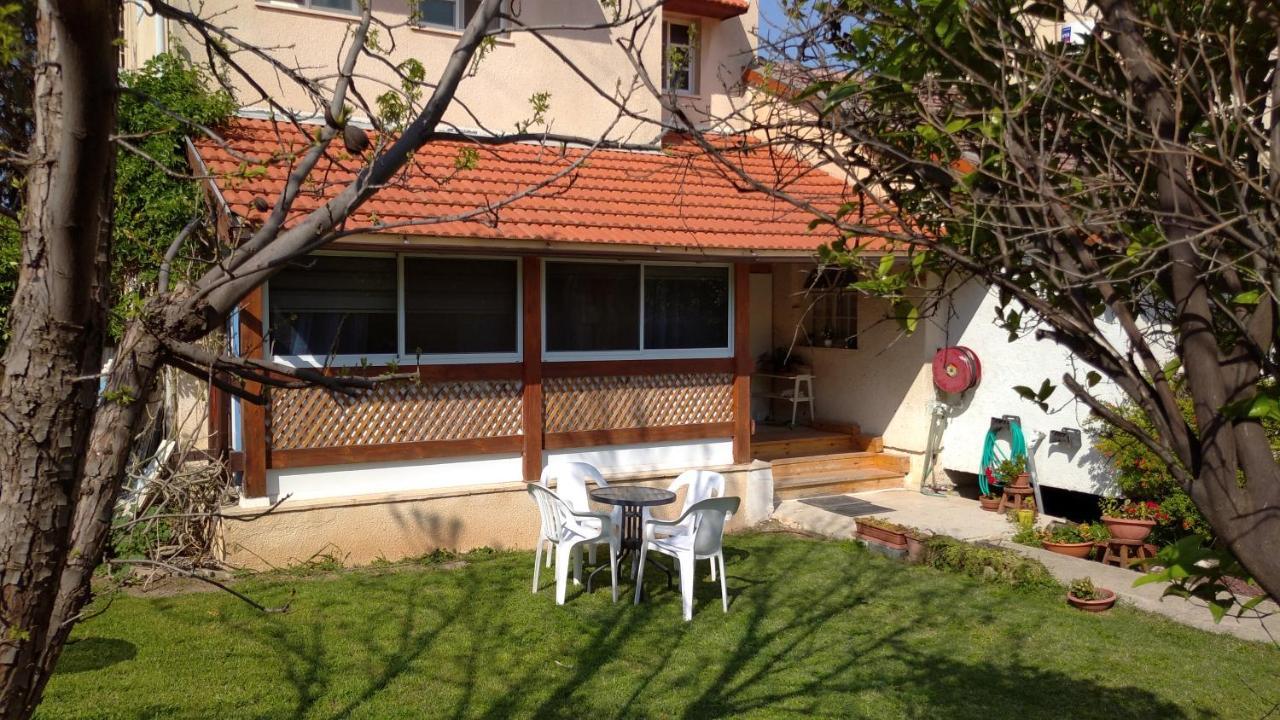 Jordan Valley One Room Apartment Menaẖemya Zewnętrze zdjęcie